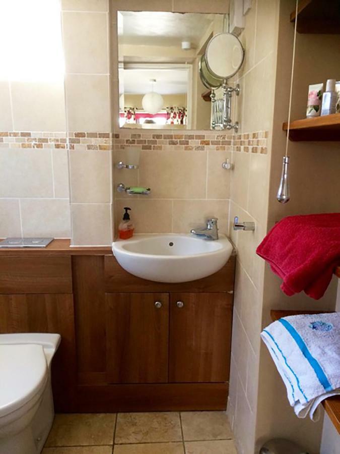 Village Homestay B&B Near Oxford Haddenham  Экстерьер фото
